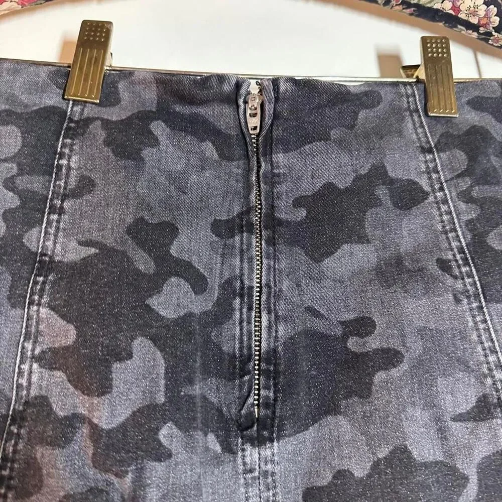 Free-people Women's Black and Grey Skirt